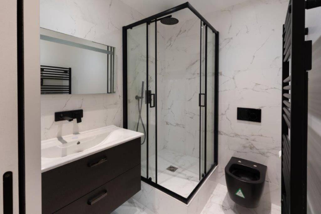 Studio Le Medicis - 4 Apartman Rouen Kültér fotó